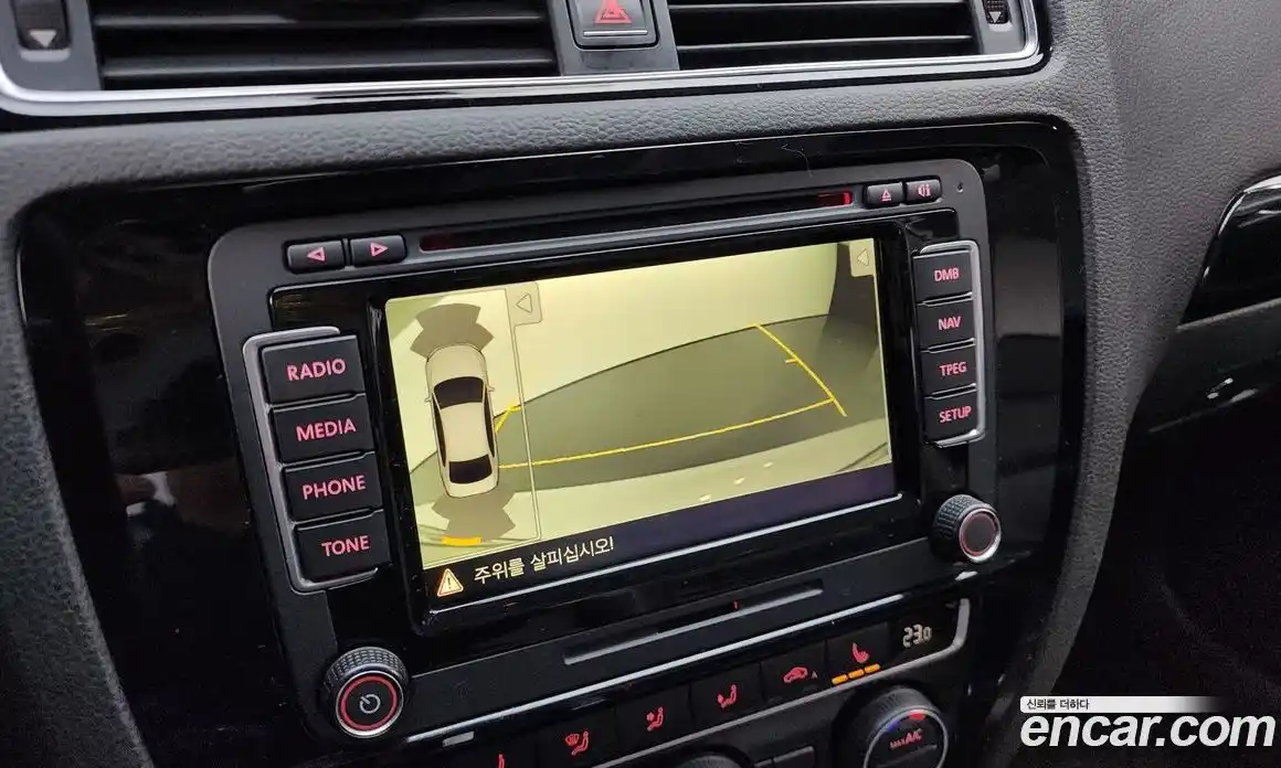 Volkswagen Jetta 2015 2.0 Автомат в Москве № 215166, фото 15