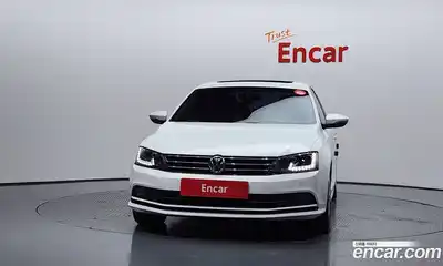 Volkswagen Jetta 2015 2.0 Автомат в Москве № 215166, миниатюра 3