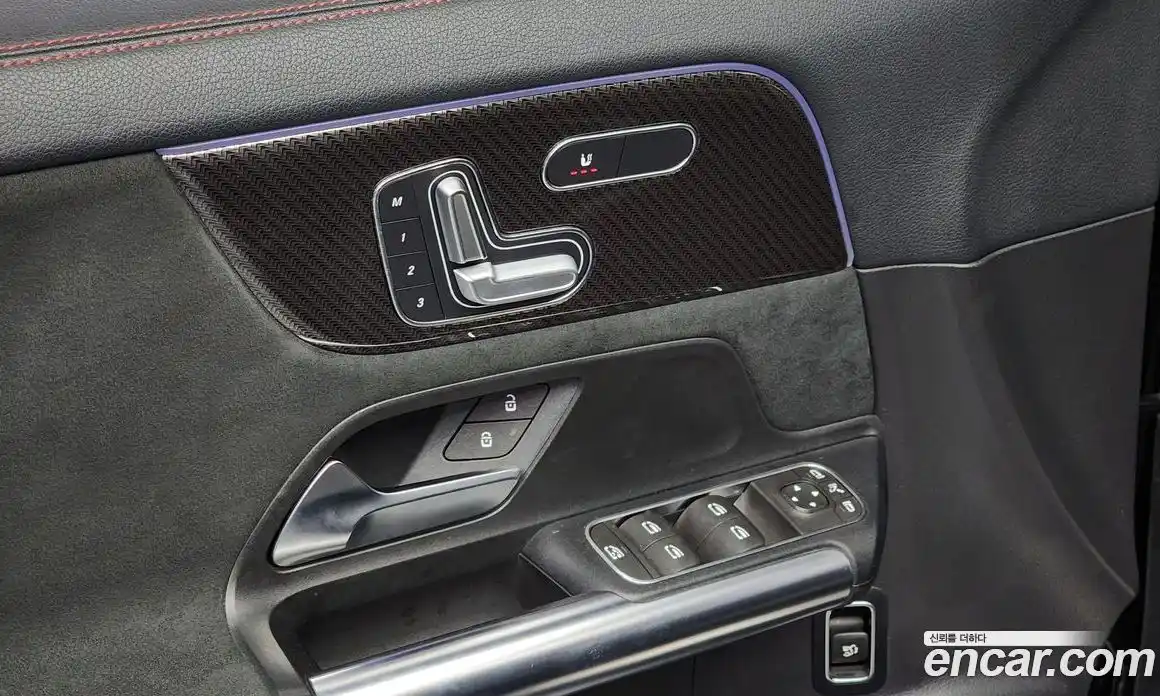 Mercedes-Benz GLA-Class 2020 2.0 Автомат в Москве № 224629, фото 13