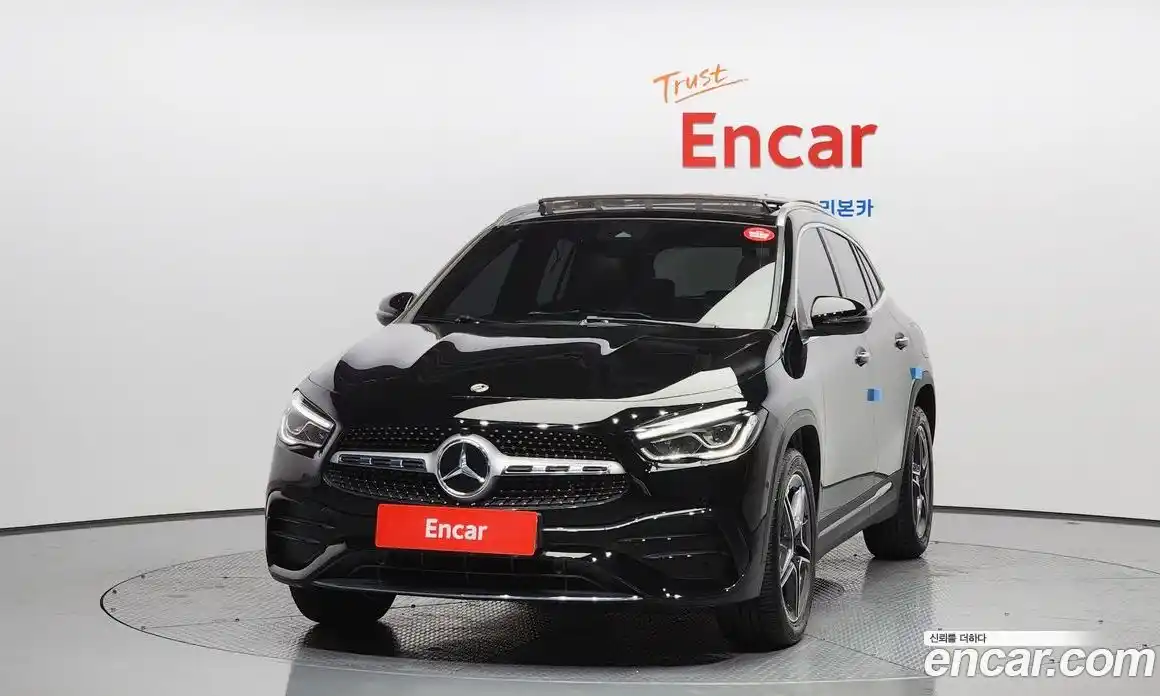 Mercedes-Benz GLA-Class 2020 2.0 Автомат в Москве № 224629, фото 3