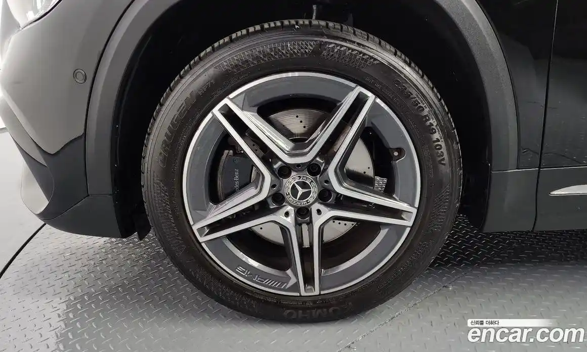 Mercedes-Benz GLA-Class 2020 2.0 Автомат в Москве № 224629, фото 5