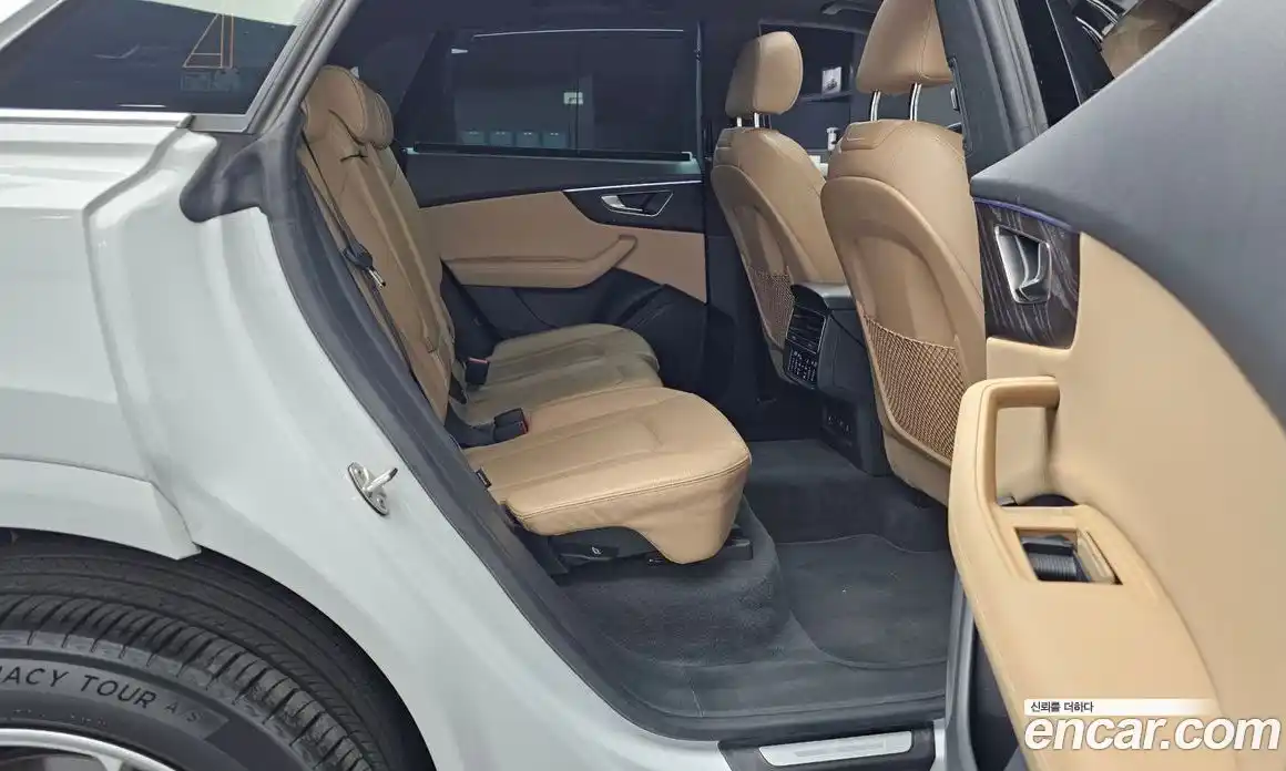 Audi Q8 2023 3.0 Автомат в Москве № 230121, фото 12