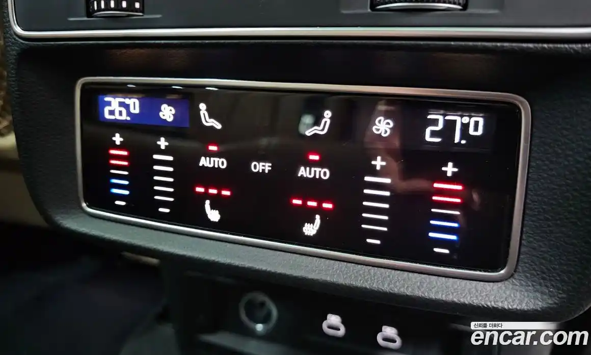 Audi Q8 2023 3.0 Автомат в Москве № 230121, фото 18