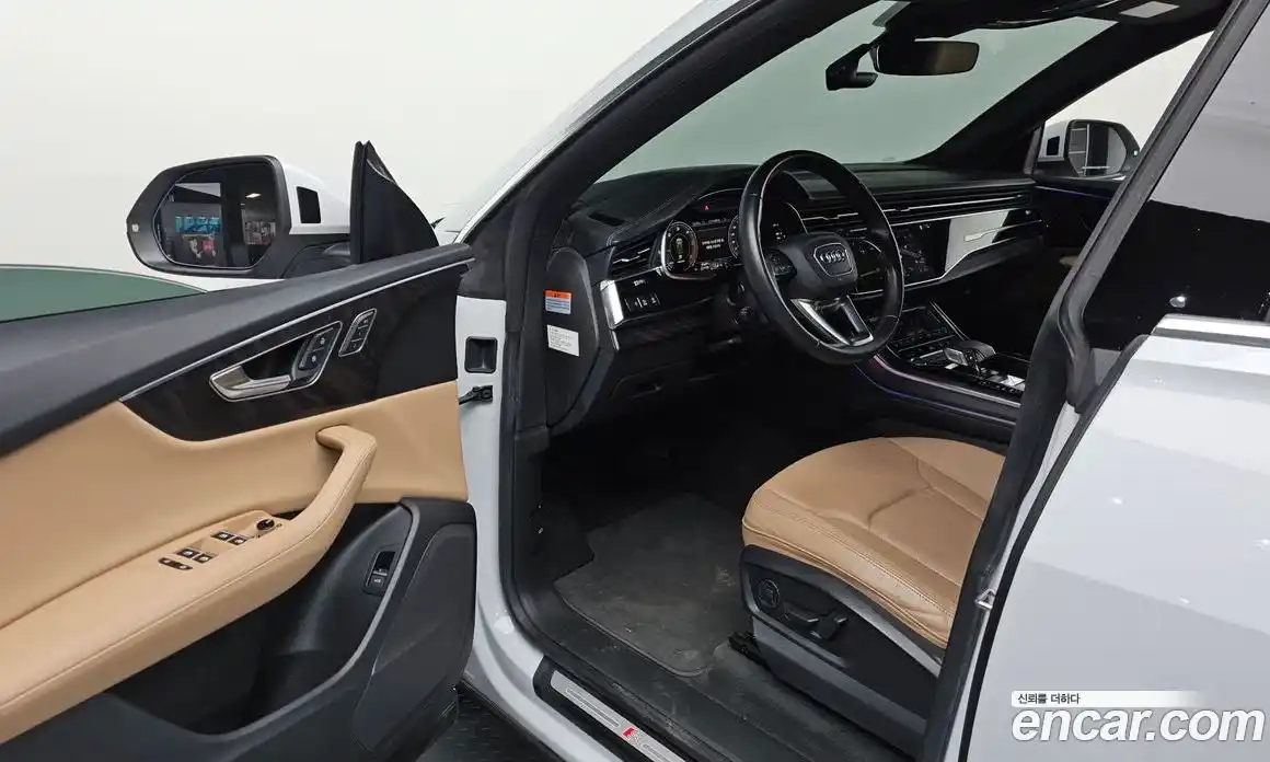 Audi Q8 2023 3.0 Автомат в Москве № 230121, фото 10