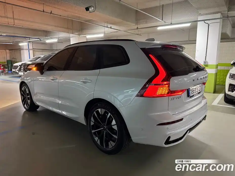 Volvo XC60 2026 2.0 Автомат в Москве № 230695, фото 6