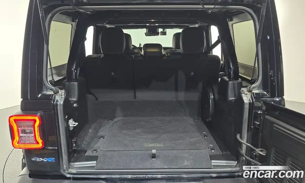 Jeep Wrangler 2021 2.0 Автомат в Москве № 232350, фото 20