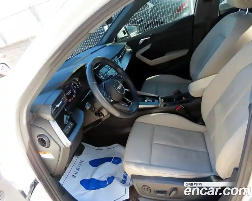 Audi A3 2023 2.0 Автомат в Москве № 250447, фото 11