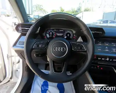 Audi A3 2023 2.0 Автомат в Москве № 250447, миниатюра 9