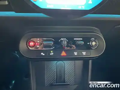 Mini Cooper Convertible 2025 2.0 Автомат в Москве № 273905, миниатюра 9