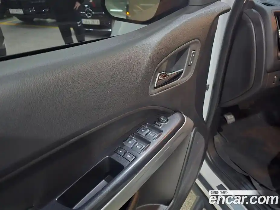 Chevrolet Colorado 2020 3.6 Автомат в Москве № 36749, фото 19