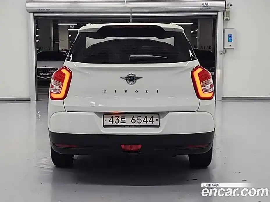 SsangYong TIBOLI 2018 1.6 Автомат в Москве № 369850, фото 3