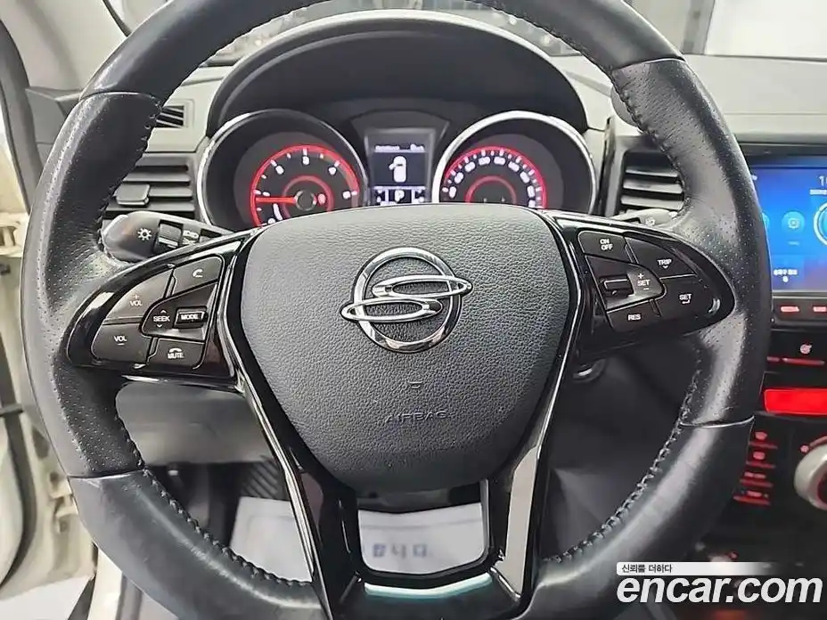 SsangYong TIBOLI 2018 1.6 Автомат в Москве № 369850, фото 9