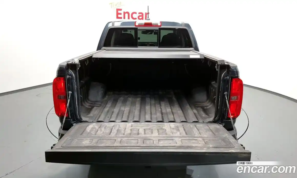 Chevrolet Colorado 2020 3.6 Автомат в Москве № 37108, фото 20