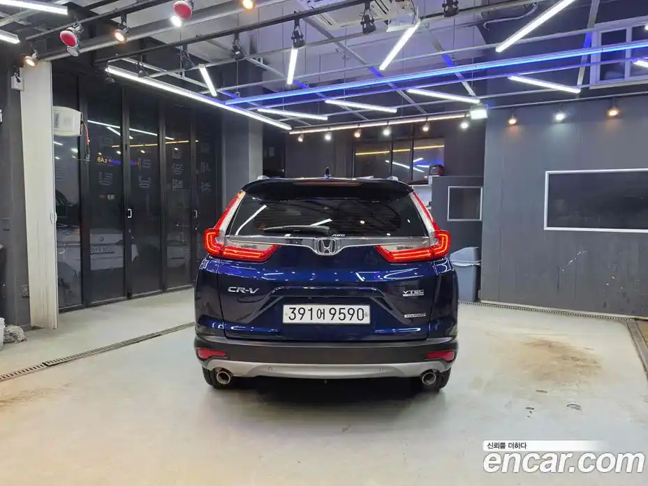 Honda CR-V 2019 1.5 Автомат в Москве № 402512, фото 4