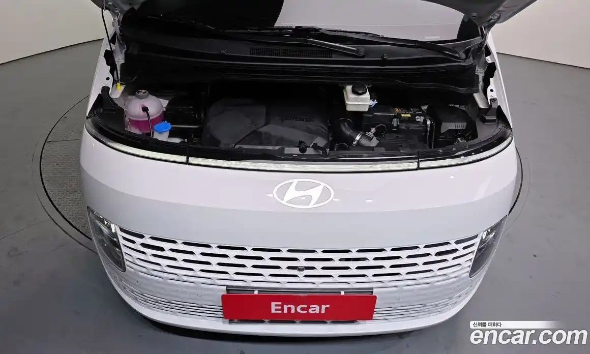 Hyundai Staria 2025 2.2 Автомат в Москве № 582139, фото 6