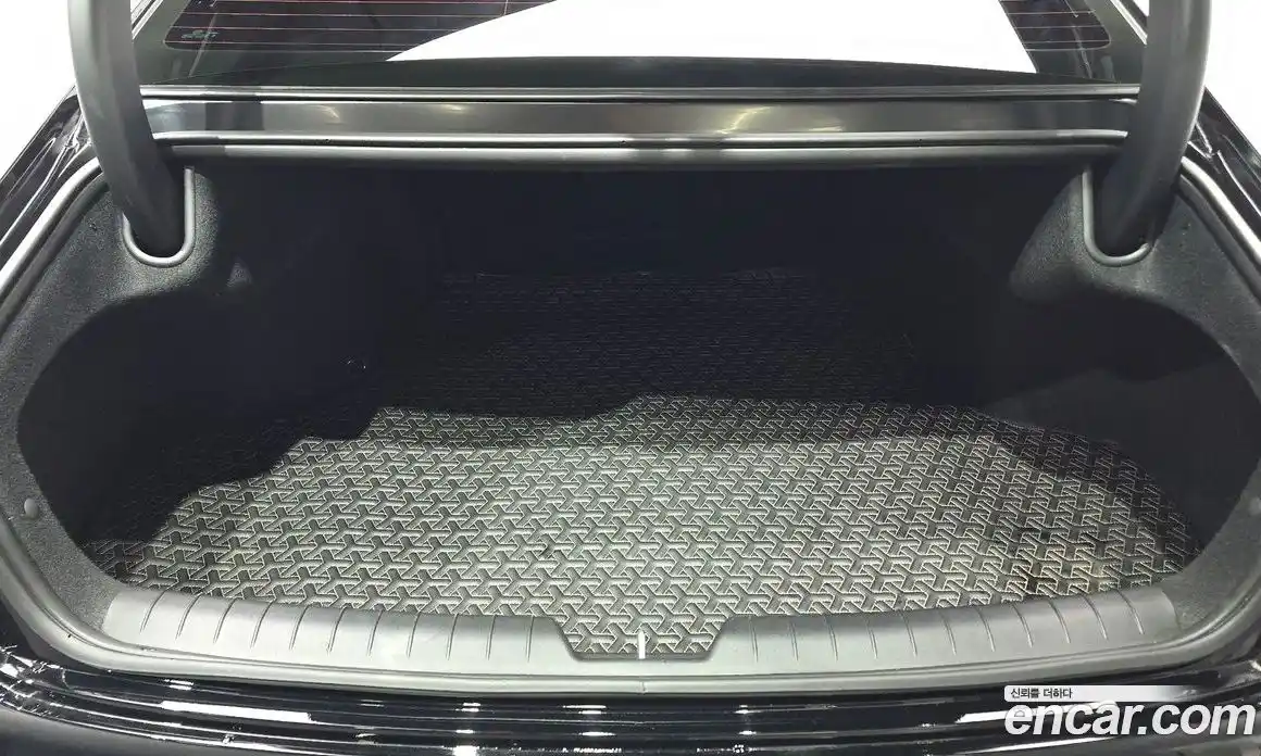 Hyundai Grandeur 2025 3.5 Автомат в Москве № 582605, фото 20