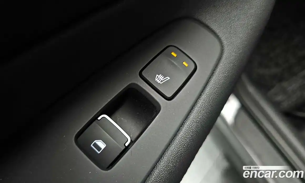 Hyundai Santa Fe 2019 2.0 Автомат в Москве № 582619, фото 17