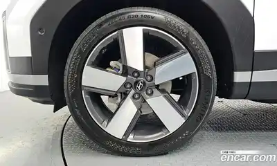 Hyundai Santa Fe 2025 1.6 Автомат в Москве № 583046, миниатюра 5