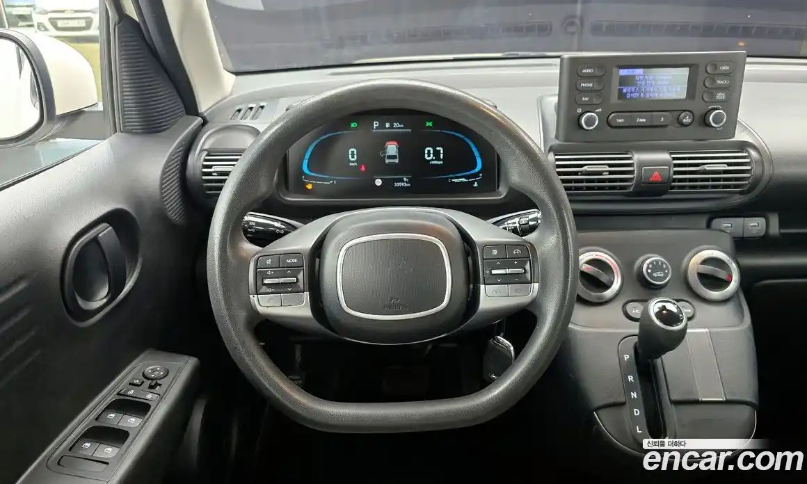 Hyundai Casper 2023 1.0 Автомат в Москве № 583152, фото 13