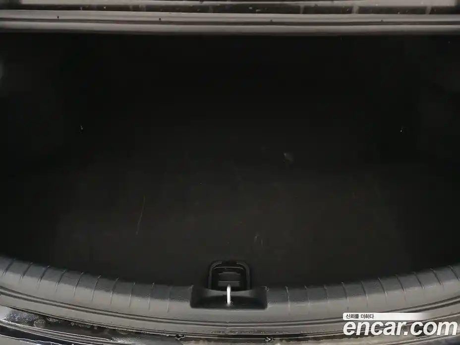 Hyundai Grandeur 2023 2.5 Автомат в Москве № 583188, фото 17