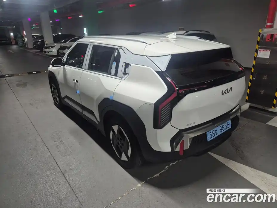 Kia EV3 2026 Автомат в Москве № 583926, фото 11