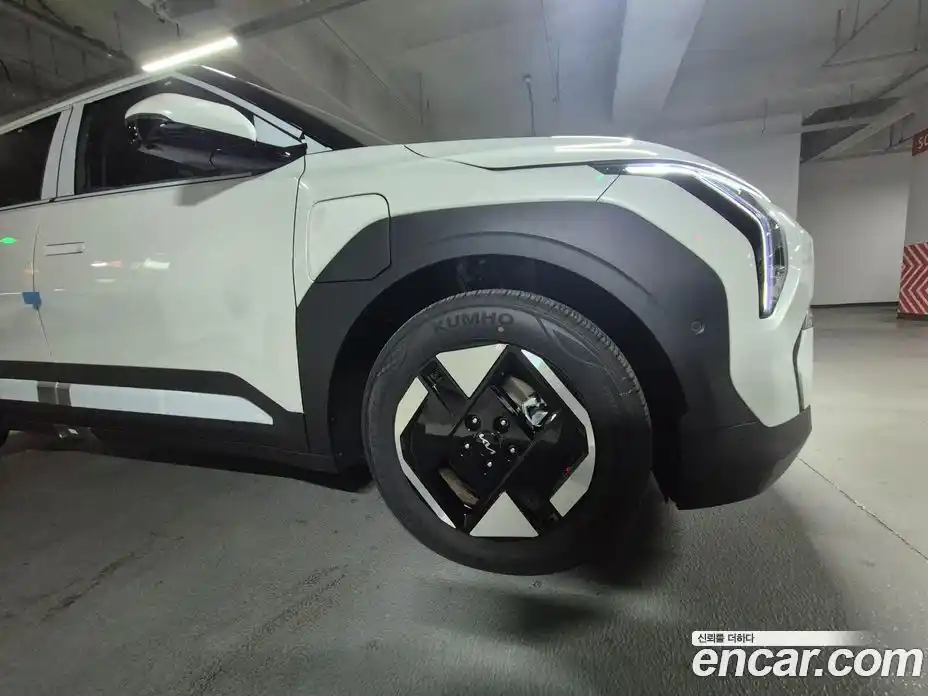 Kia EV3 2026 Автомат в Москве № 583926, фото 6