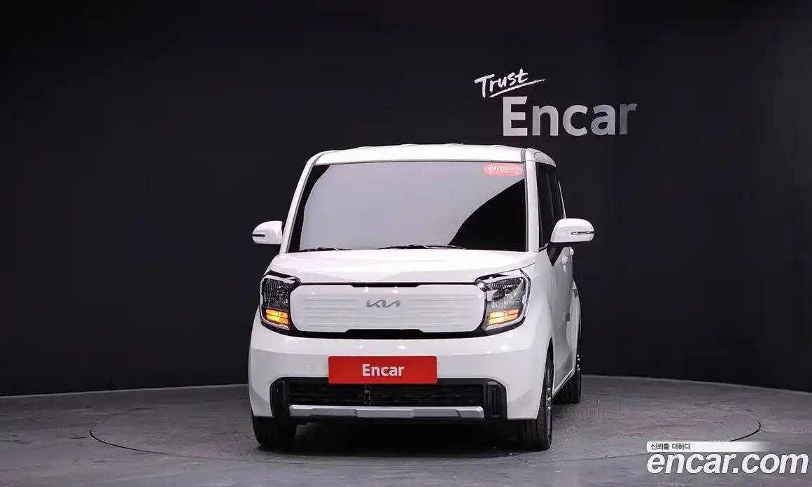 Kia Ray 2023 1.0 Автомат в Москве № 584180, фото 2