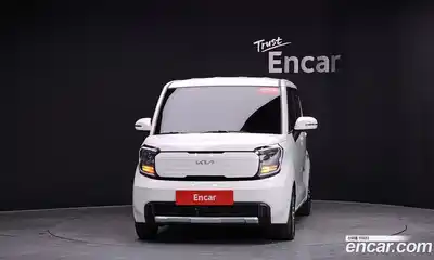 Kia Ray 2023 1.0 Автомат в Москве № 584180, миниатюра 2