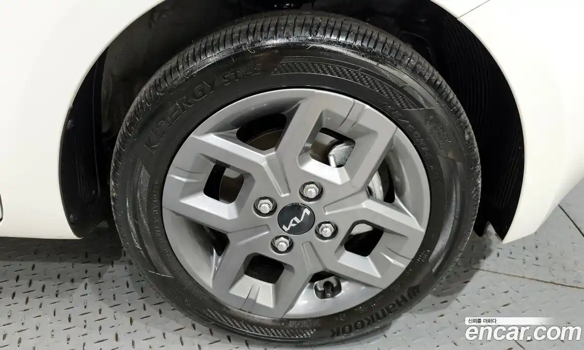 Kia Ray 2023 1.0 Автомат в Москве № 584180, фото 4