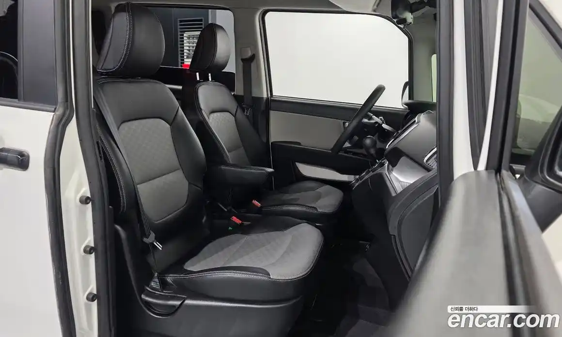 Kia Ray 2022 1.0 Автомат в Москве № 584183, фото 11