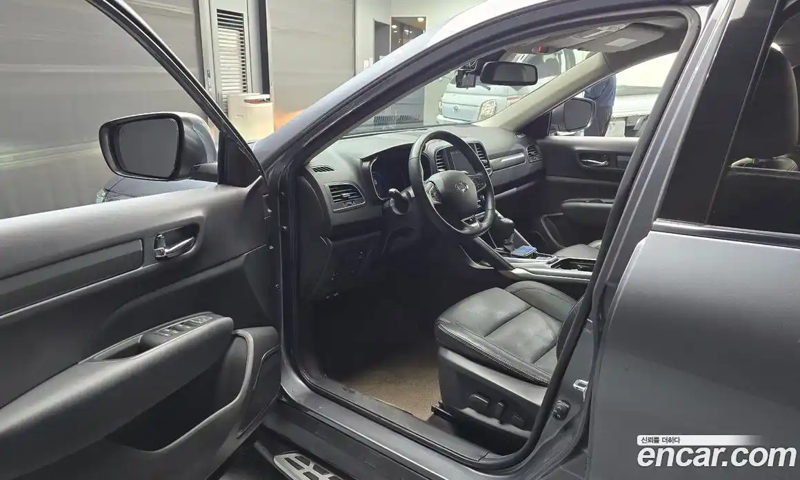 Renault QM6 2023 2.0 Автомат в Москве № 584686, фото 10