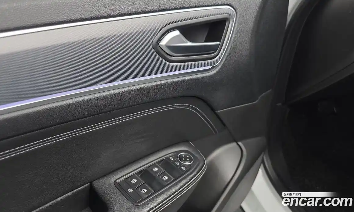 Renault XM3 2020 1.3 Автомат в Москве № 584962, фото 17