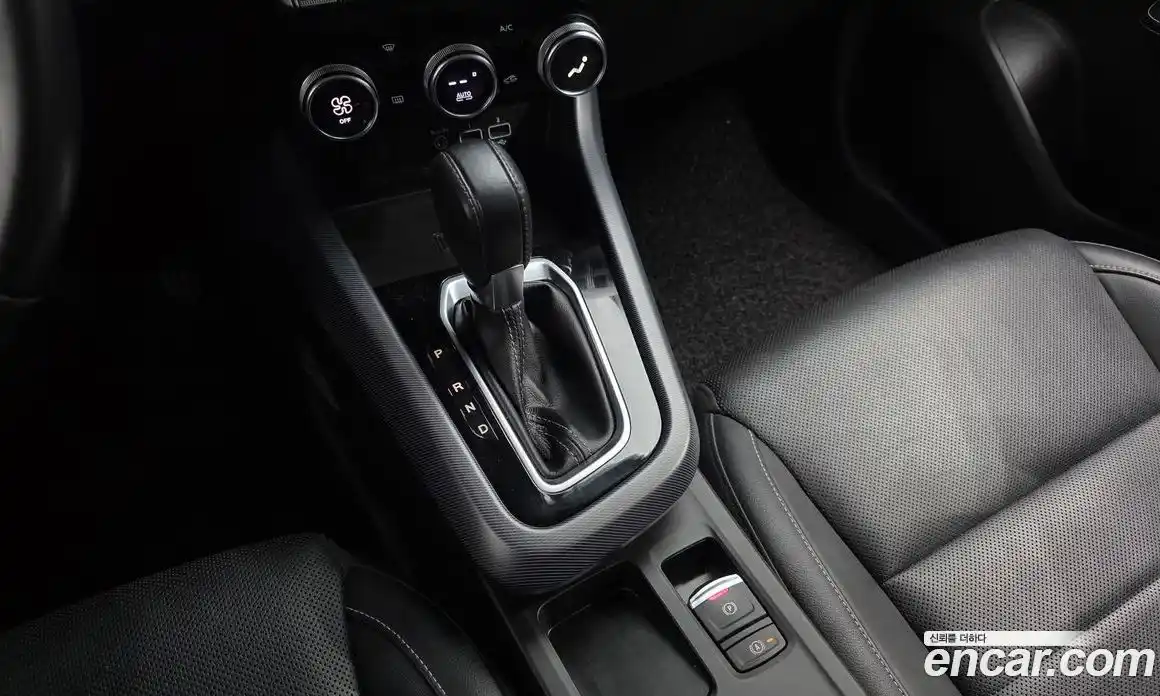 Renault XM3 2020 1.3 Автомат в Москве № 584962, фото 9