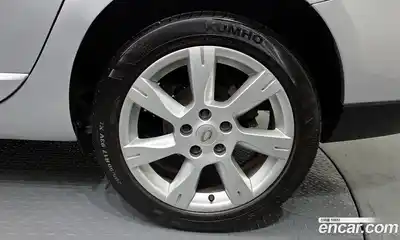 Renault SM3 2010 1.6 Автомат в Москве № 586269, миниатюра 5