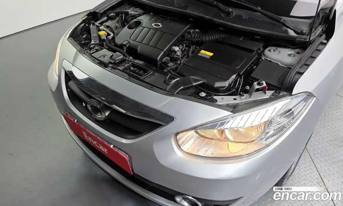 Renault SM3 2010 1.6 Автомат в Москве № 586269, фото 6