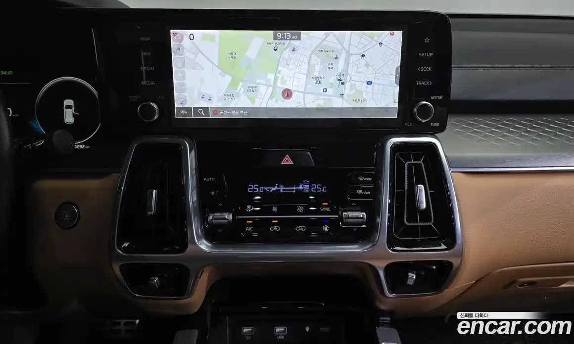 Kia Sorento 2023 2.5 Автомат в Москве № 586856, фото 14