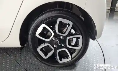 Kia Ray 2022 1.0 Автомат в Москве № 586902, миниатюра 4