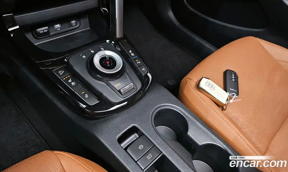 Kia Seltos 2023 1.6 Автомат в Москве № 587345, фото 9