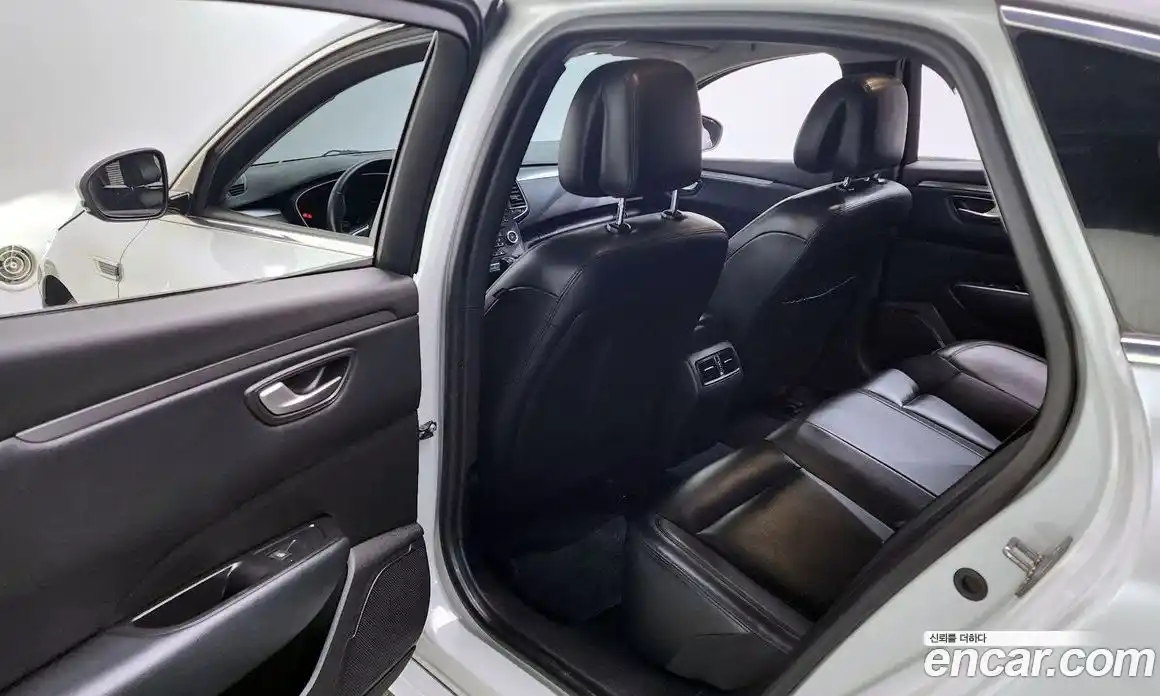 Renault SM6 2021 2.0 Автомат в Москве № 587830, фото 11