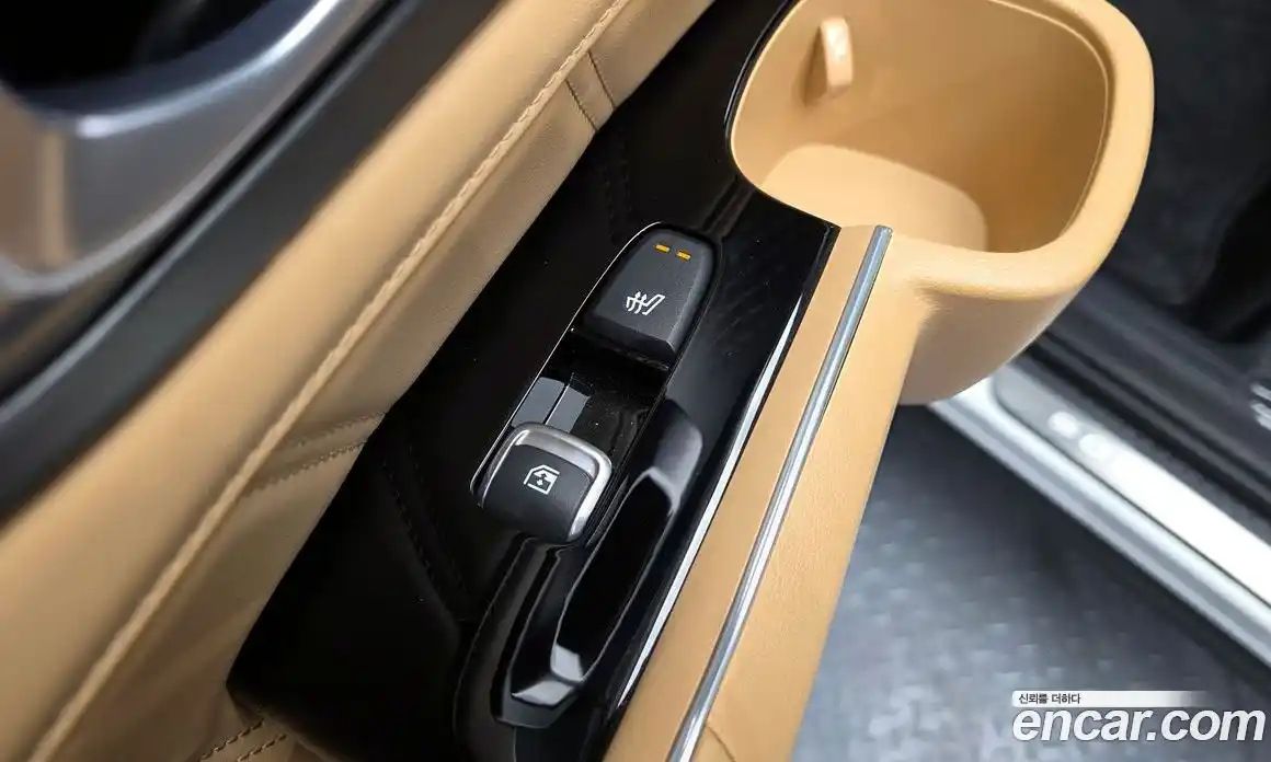 Kia Sorento 2023 1.6 Автомат в Москве № 587832, фото 19