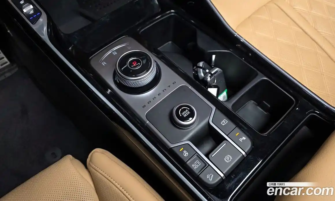 Kia Sorento 2023 1.6 Автомат в Москве № 587832, фото 9