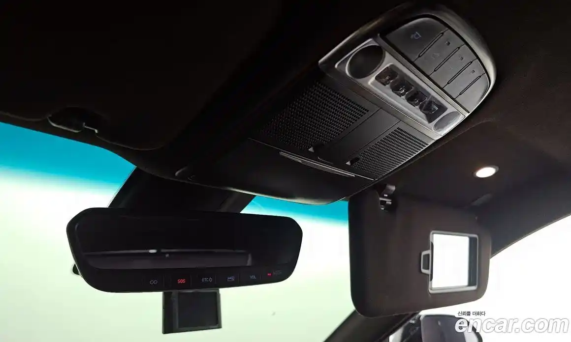 Genesis G90 2019 3.3 Автомат в Москве № 588485, фото 19