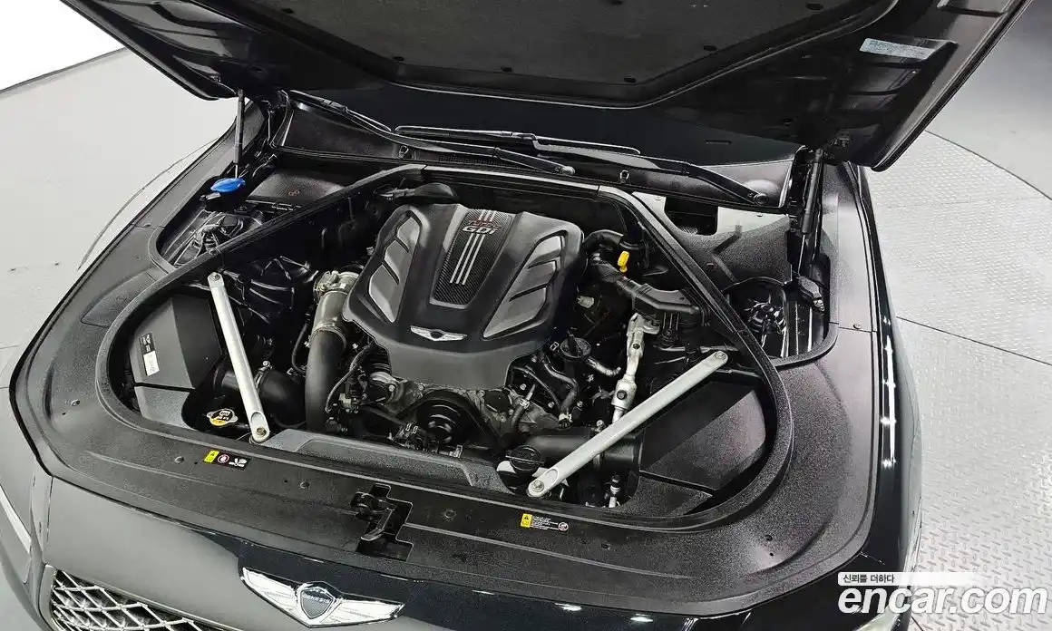 Genesis G90 2019 3.3 Автомат в Москве № 588485, фото 6