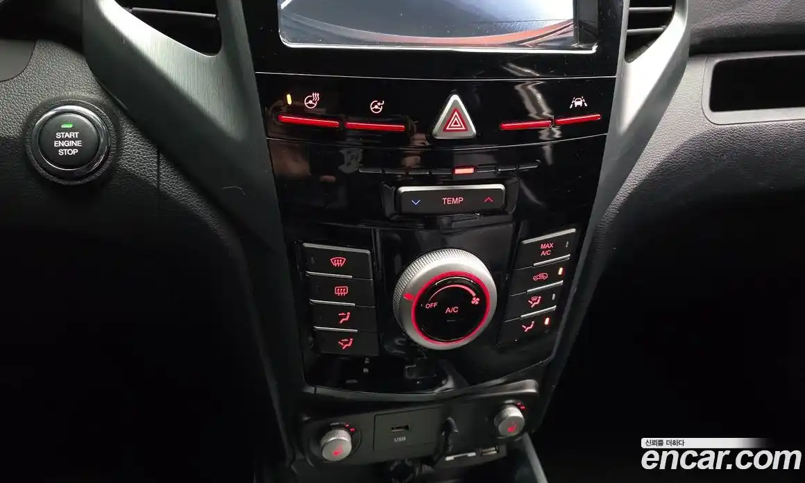 SsangYong TIBOLI 2018 1.6 Автомат в Москве № 589213, фото 16