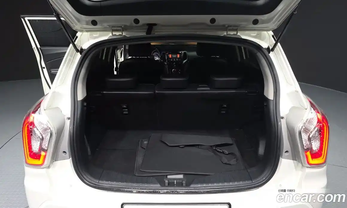 SsangYong TIBOLI 2018 1.6 Автомат в Москве № 589213, фото 20