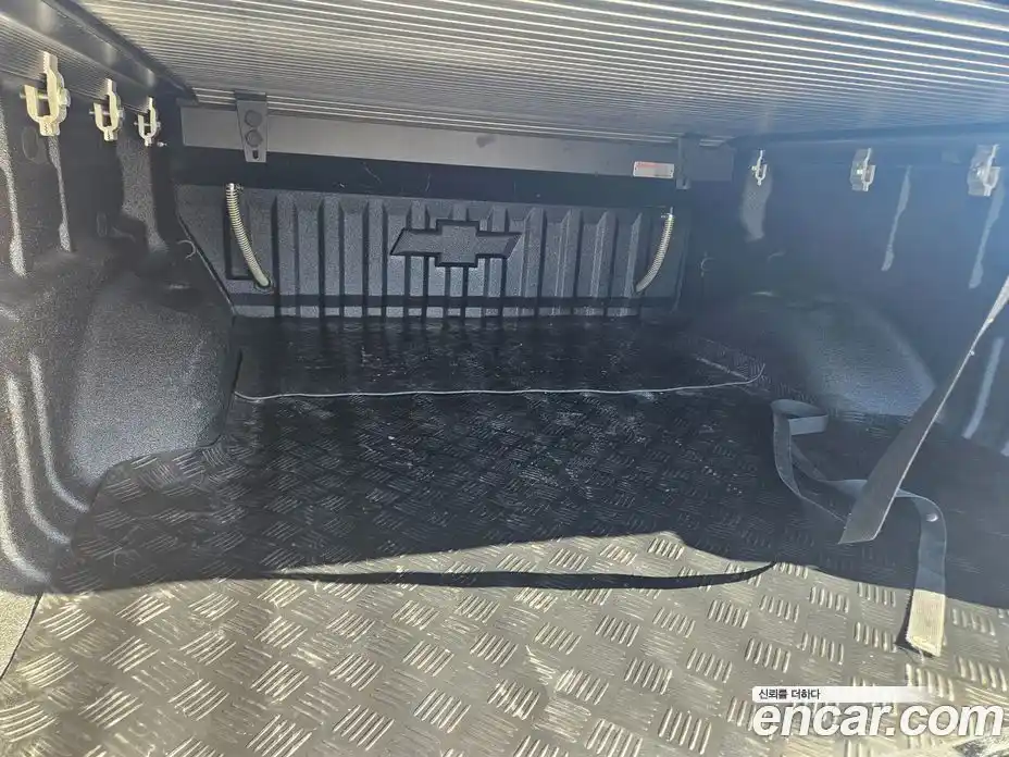 Chevrolet Colorado 2021 3.6 Автомат в Москве № 589607, фото 20