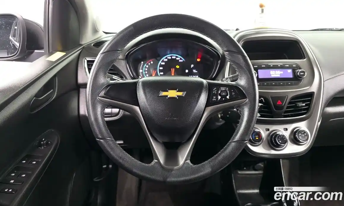 Chevrolet Spark 2017 1.0 Автомат в Москве № 589874, фото 13