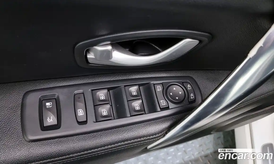 Renault SM7 2012 2.5 Автомат в Москве № 590051, фото 18