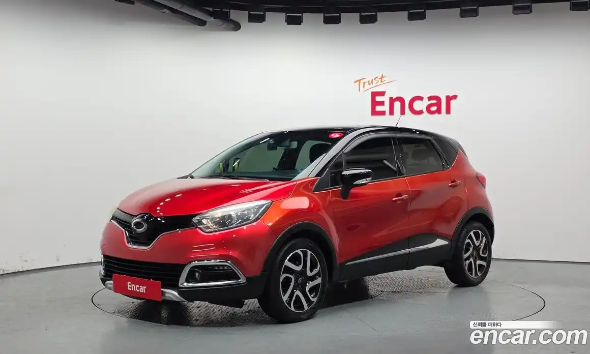 Renault QM3 2015 1.5 Автомат в Москве № 590147, фото 1