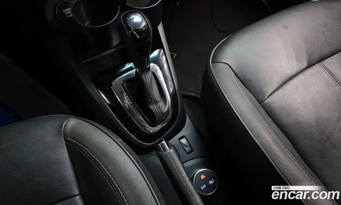 Renault QM3 2015 1.5 Автомат в Москве № 590147, фото 9